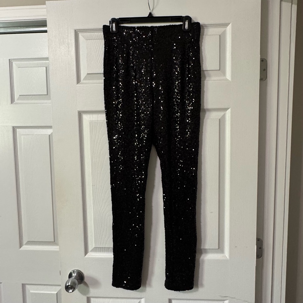 NWOT Daisy Mae Black Sequin Leggings